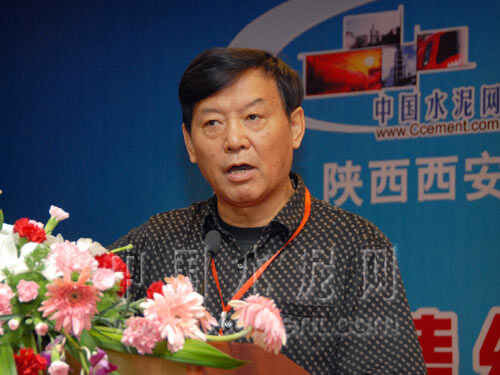 謝克平：水泥生產(chǎn)應該將節(jié)能減排放在首位