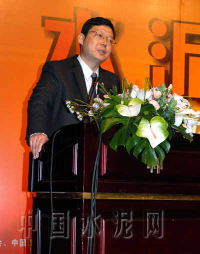走出浙江：水泥浙商發(fā)展報(bào)告